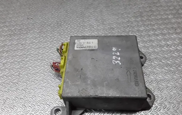 Mazda 6 Airbag control unit/module 3326253