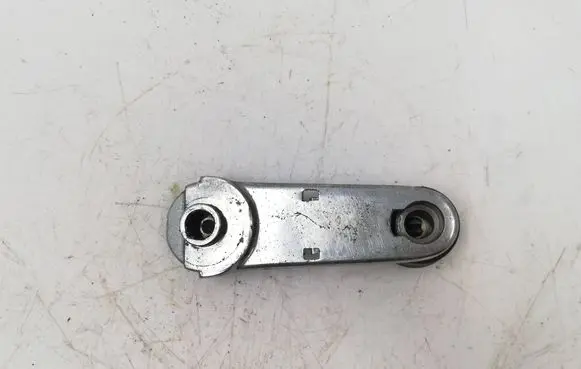 Audi 100 200 5000 C3 Rear door window winding handle 443837581D