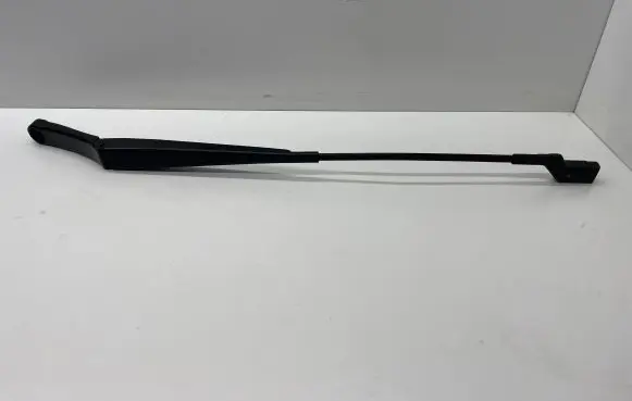 Volkswagen PASSAT B6 Front wiper blade arm 3C1955410B
