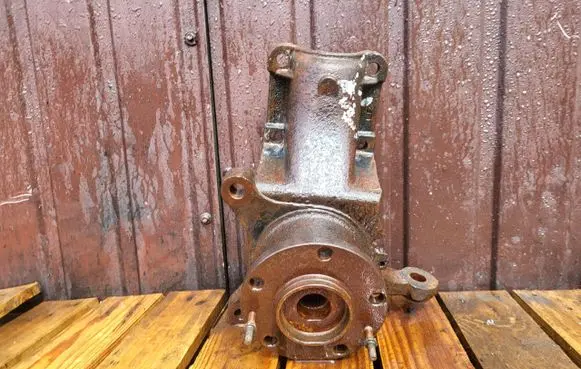 Fiat Ducato Front wheel hub spindle knuckle 1330869080