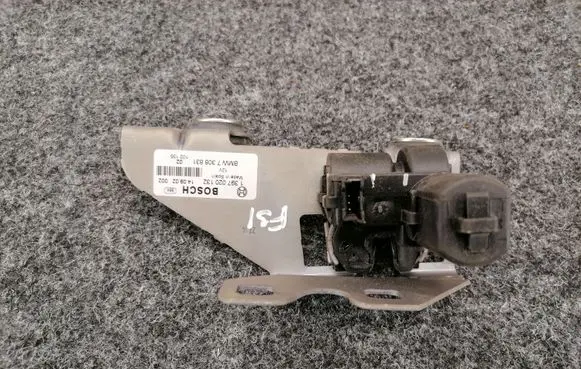 BMW 3 F30 F35 F31 Tailgate window lock/catch/latch 7308831