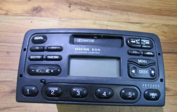 Ford Fiesta Radio/CD/DVD/GPS head unit 97ap18k876na m010781