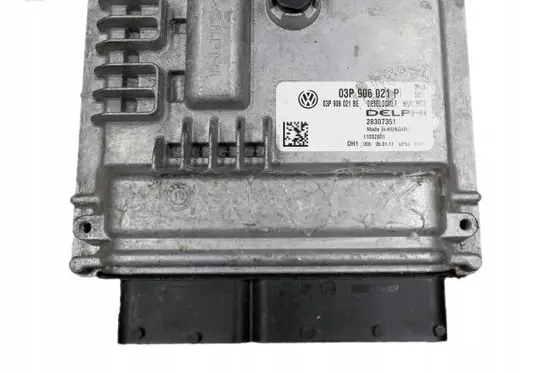 Volkswagen Polo IV 9N3 Engine control unit/module 03P906021P