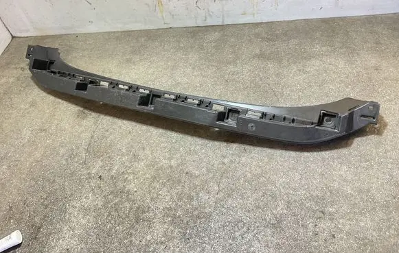 Audi e-tron Rear bumper mounting bracket 4J3807863 87013