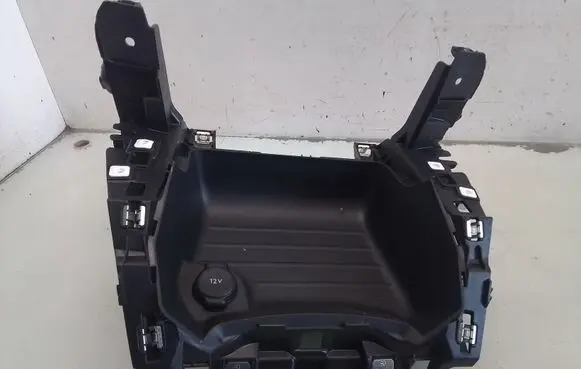 Peugeot 2008 II Glove box central console 9830140180