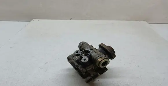 Audi A3 S3 8L Power steering pump