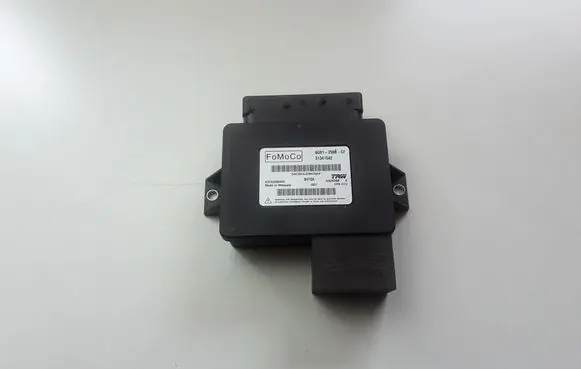 Volvo S60 Hand brake control module 31341542