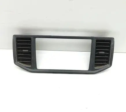 Volkswagen Crafter Radio/GPS head unit trim 7C0857038G 7C0819705QWA