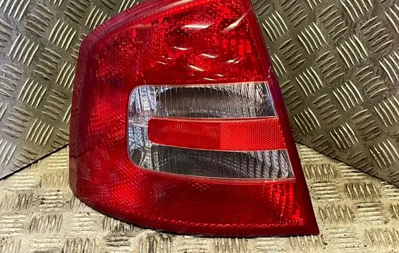 Skoda Octavia Mk2 (1Z) Rear/tail lights