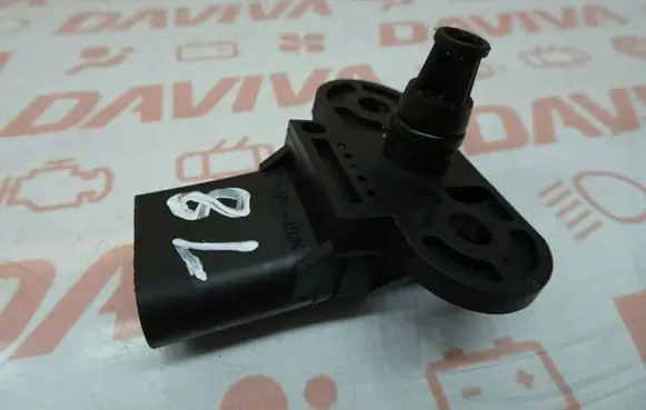 Audi A4 S4 B8 8K Air pressure sensor 036906051 0261230095
