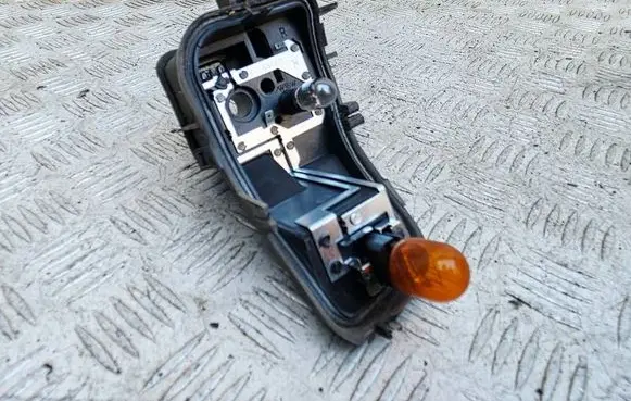 Volkswagen Golf VI Tail light bulb cover holder 5K0945258