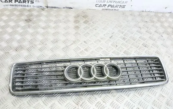 Audi A6 S6 C4 4A Front bumper upper radiator grill