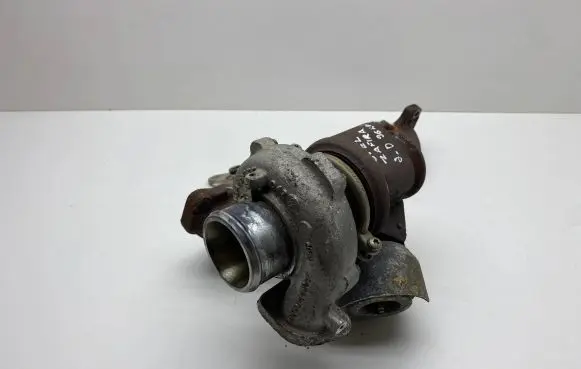 Opel Zafira C Turbo 55581460 788778-2 B858