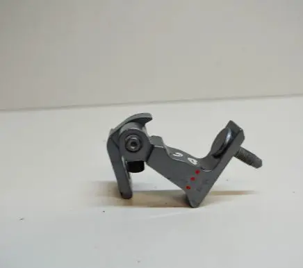 Audi A6 S6 C7 4G Rear door upper hinge 4G0831402C