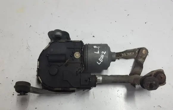 Seat Leon (1P) Front wiper linkage and motor 1P0955023CXAUTOPX 1P0955023C 1P0955119B