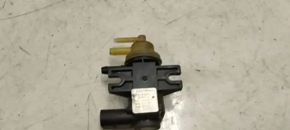Skoda Octavia Mk3 (5E) Turbo solenoid valve 04l131051f