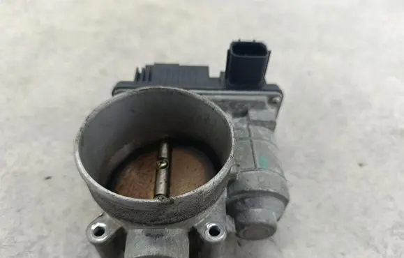 Nissan Murano Z50 Throttle body valve SERA57601