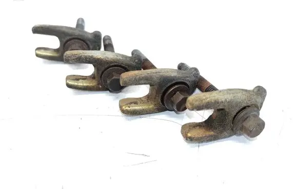 Mercedes-Benz B W246 W242 Fuel Injector clamp holder A6070160100