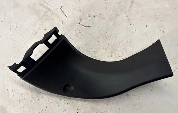 Infiniti QX30 Tailgate/boot cover trim set 909025DA0A