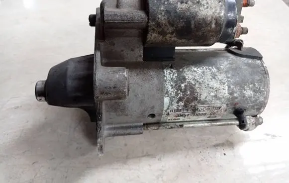 Ford Focus Starter motor 3m5t11000cf