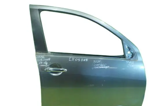 Citroen C-Crosser Front door PRZOD PRAWE