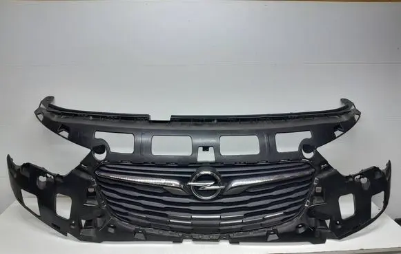 Opel Combo E Front grill 9816859580