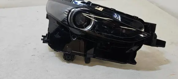 Mazda CX-30 Headlight/headlamp DFR7-51030