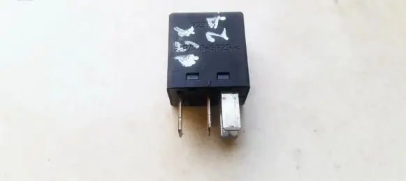 Mazda 2 Other relay IN0411 A1001-X62