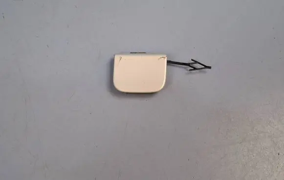 Audi Q8 Rear bumper row hook cap/cover 4M8807441D