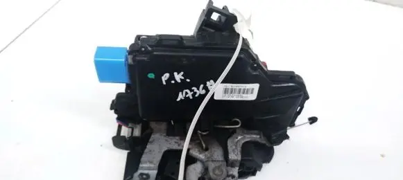 Skoda Roomster (5J) Front door lock 5J1837015 WL3CZA03780