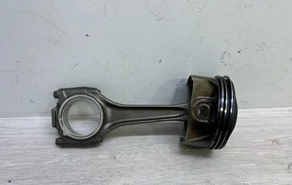 Porsche Macan (95B) Piston with connecting rod 94610301931 94610301930