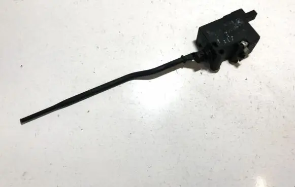 BMW 3 E46 Central locking motor 67116987632