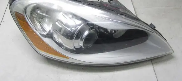 Volvo XC60 Headlight/headlamp