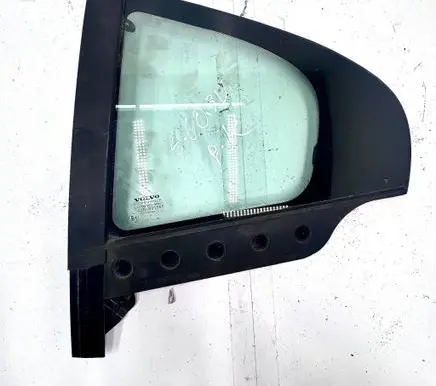 Volvo S60 Rear side window 