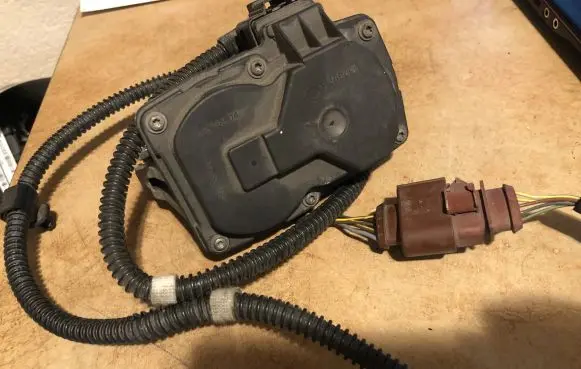 Volkswagen Tiguan Other devices 51500204