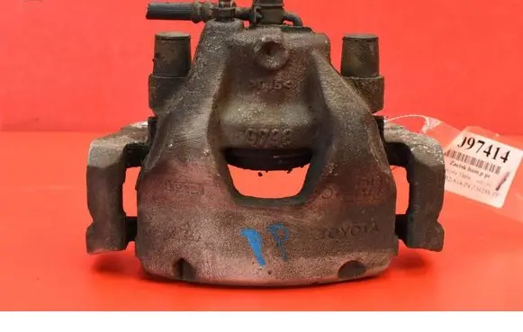 Toyota Yaris Front brake caliper