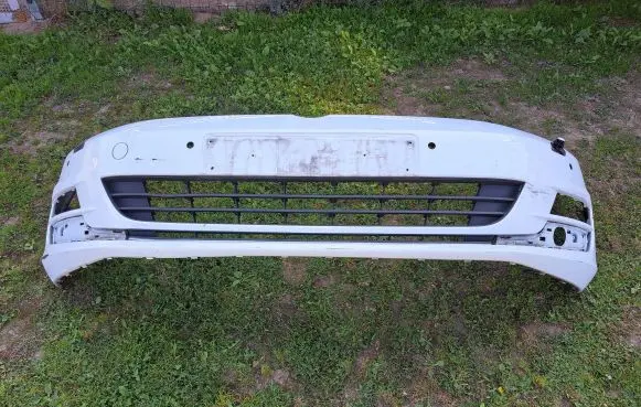 Volkswagen Golf VII Front bumper 5G0807221