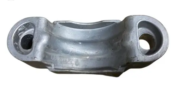 BMW 6 F06 Gran coupe Sway bar bush bracket, front 6777870 37116777870