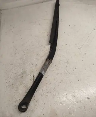 BMW 5 E39 Front wiper blade arm 102076