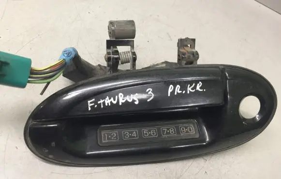 Ford Taurus Front door exterior handle