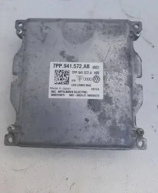Audi Q7 4M Headlight ballast module Xenon 7PP941572AB 7PP941572A W003T25075