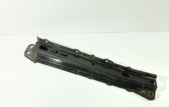Toyota Prius+ (ZVW40) Front subframe