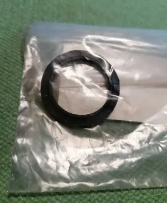 Toyota Avensis T270 Turbo system vacuum part 9021027001