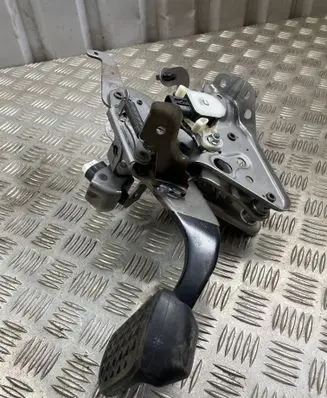 Toyota RAV 4 (XA50) Brake pedal 9402B 1214B