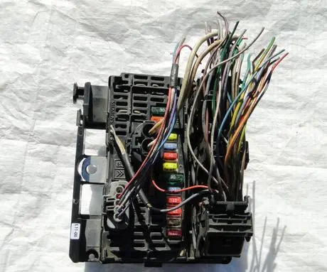 Citroen C4 I BSM Control unit 9661682980 S118983011B BSML1100
