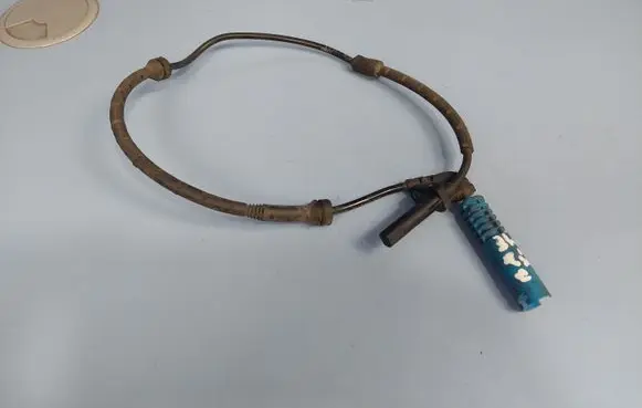 BMW X5 E53 ABS rear brake sensor 0265007620 PA612GF35