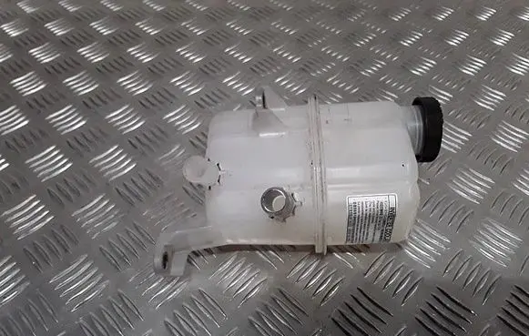 Toyota Prius (XW30) Coolant expansion tank/reservoir