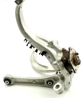 Front wheel hub spindle knuckle