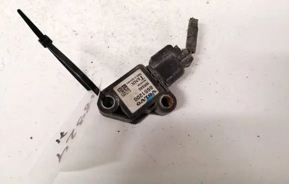 Volvo V50 Airbag deployment crash/impact sensor 8651200