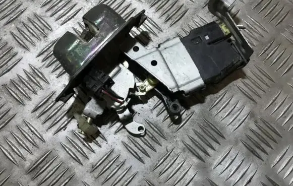 Honda Civic Tailgate/trunk/boot lock/catch/latch